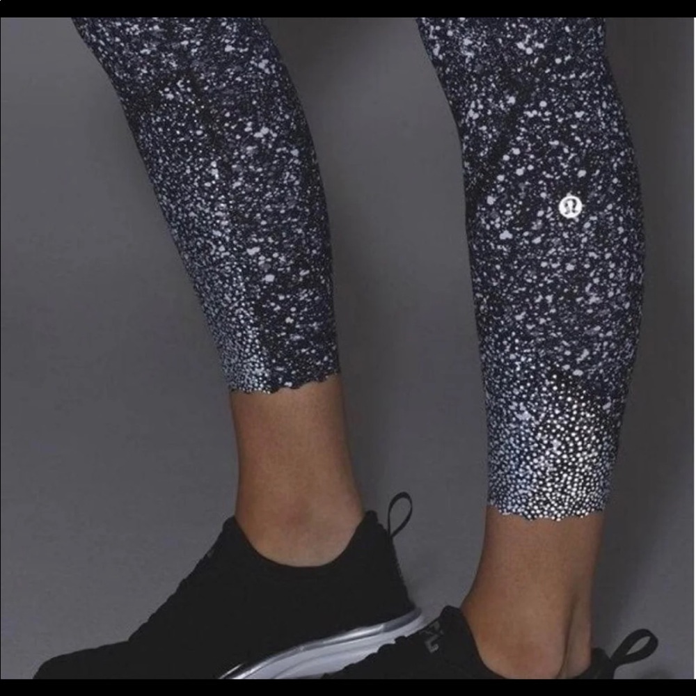 LULULEMON reflective leggings